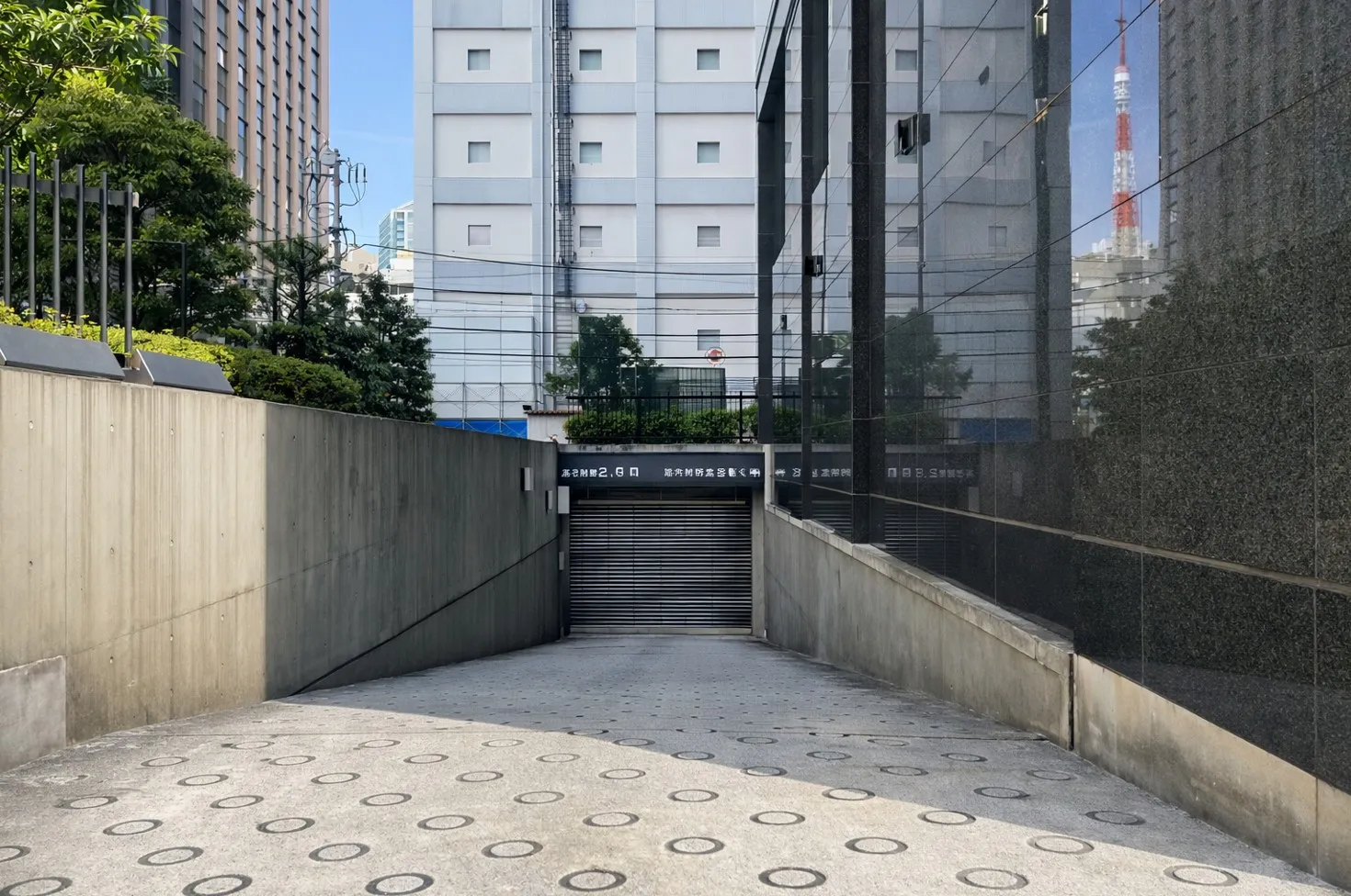 パークハウス芝タワー 駐車場