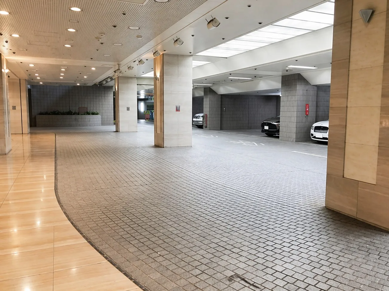 城山トラストコートの記事画像 5