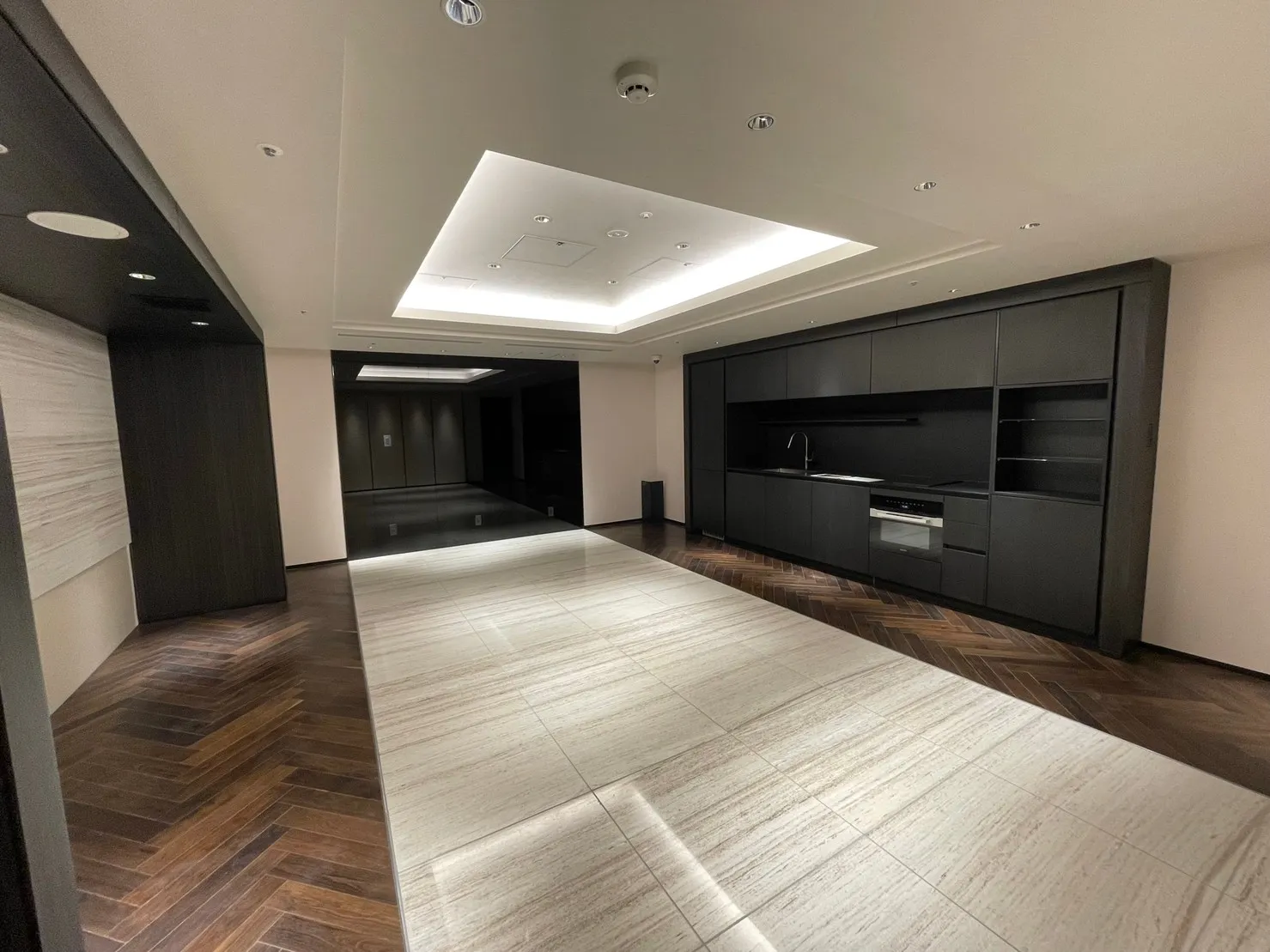 LINE_ALBUM_プレミスト2_251216_21